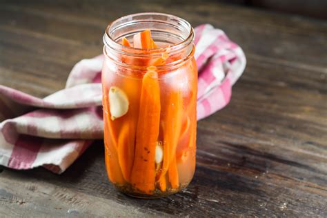 Pickled Carrots {quick & easy} - Comfy Belly