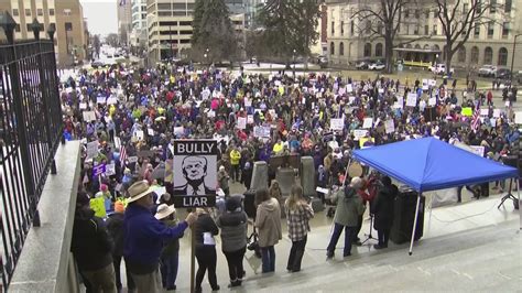Msnbc Boston No Kings Protest Fake Windows