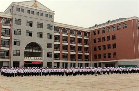 枫叶教育集团-枫叶国际学校-国际学校招生申请-国际学校排名-国际学校学费