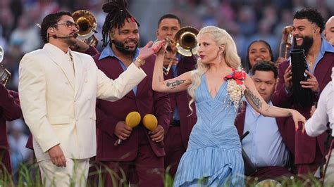 Bad Bunny brings Gaga, Martin and Puerto Rican pride to Super Bowl 60 ...