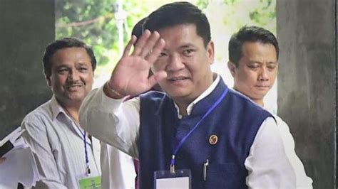 Autos go off roads in Delhi - India Today