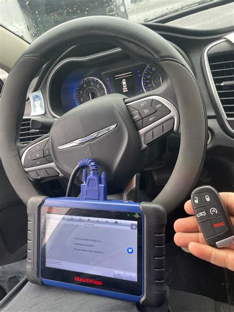 05 Chrysler 300 Key Computer Pin Outs 的图像结果