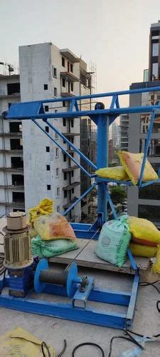Monkey Lift Machine - Mini Crane Indian Model Manufacturer from Noida