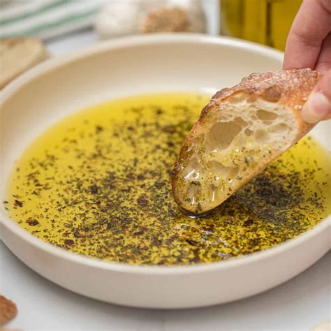 Bread Dipping Oil Recipe - Italian Restaurant Copycat Recipe