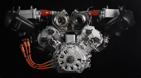 Lamborghini unveils new flat-plane crank V8 | Automotive Powertrain ...