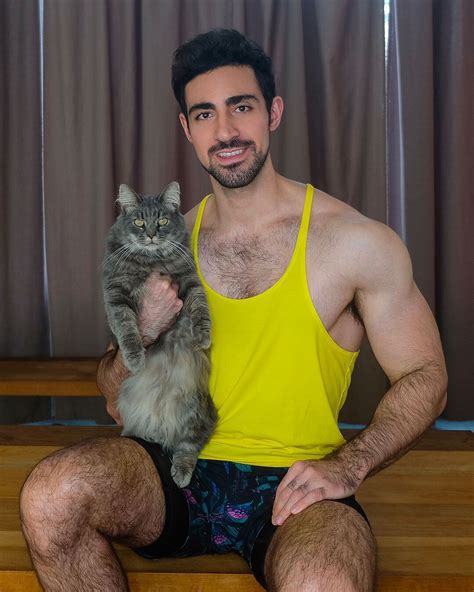 Domenick Wissel | George and Dom, the Dynamic Duo 🐱🧔🏻 . . . . #fitmen #catsgram #instascruff # ...