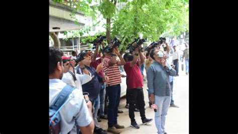 Mohammed Zubair: Cops search Mohammed Zubair's Bengaluru house for 5 ...