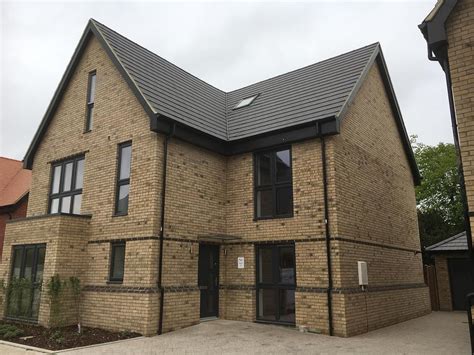 The Gables: A Homeowner's Guide to Snagging and Defects eBook : RICS ...