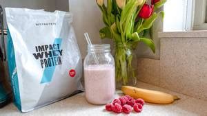 Benefits of Pre-Workout | What Is It? When To Take it? - MYPROTEIN™