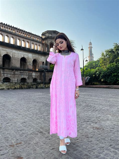 Buy Muslin Handwork Chikankari Kurti Online | Buy Chikan Kurti Online ...