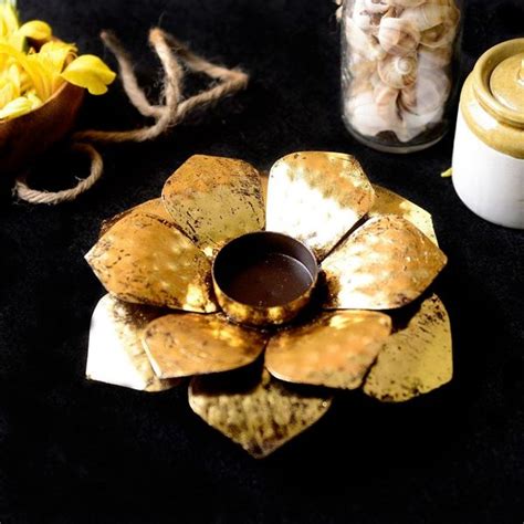 5 Beautiful Handmade Candle Holders To Brighten Up Your House This Diwali