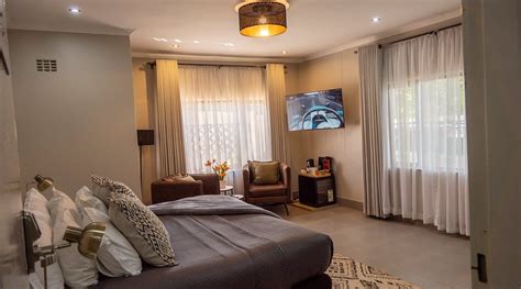 COGHLAN VILLA (Harare) - Guesthouse Reviews, Photos, Rate Comparison ...