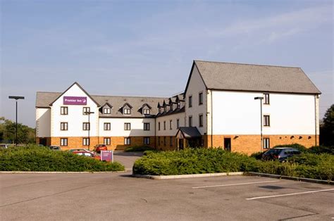 PREMIER INN GLOUCESTER (BARNWOOD) HOTEL - Hotel Reviews, Photos, Rate ...