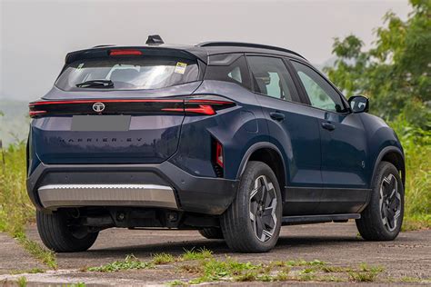 Tata Harrier EV Colours in India, Tata Harrier EV Colour Images