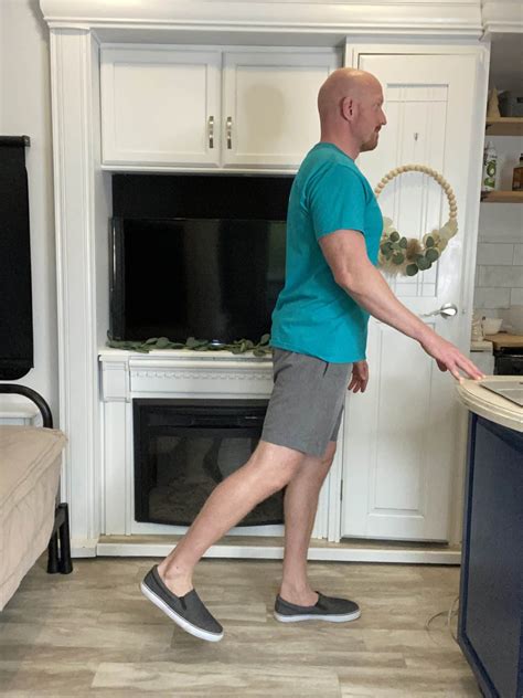 9 Exercises That Can Help You Manage A Baker's Cyst