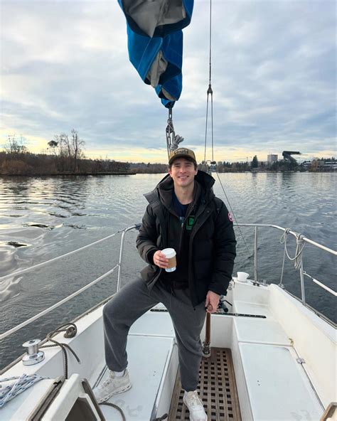 Andrew Neighbors (@andrewgoesplaces) • Instagram photos and videos