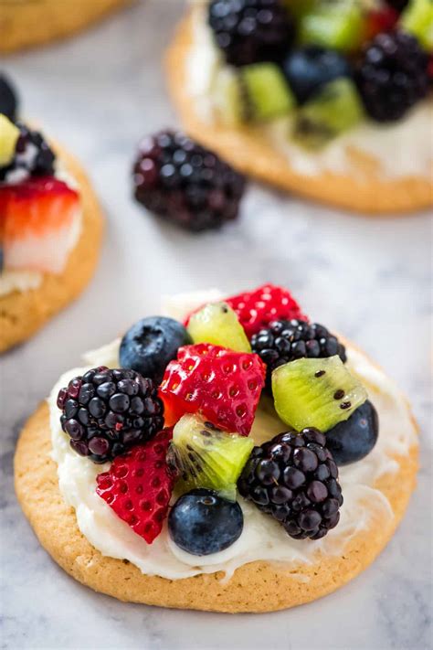 Easy Mini Fruit Pizza Cookies With Sugar Cookie Crust - Adventures of Mel