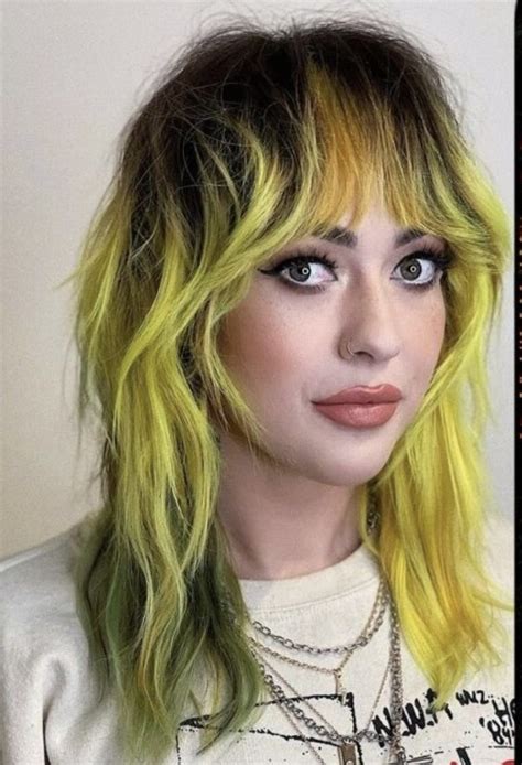 30 Best Wolf Cut Medium Hair with Curtain Bangs