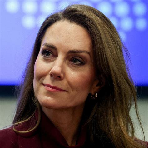 Prince William's Unexpected Reaction to Royal Fan's Kate Middleton Compliment | Marie Claire