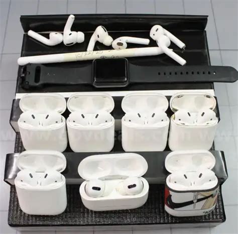 (7) Sets of Apple Air Pods/etc., Approximately 1 lb., #34997 | AllSurplus