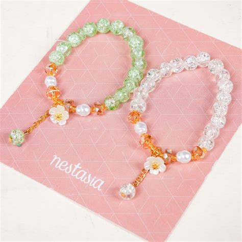 Crystal Charm Rakhi Gift Hamper For Sisters Online - Premium Gift ...