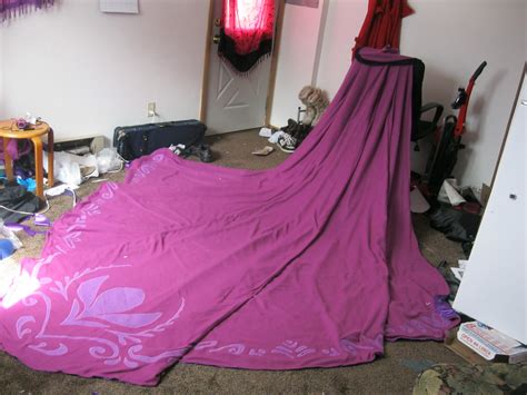 Pin by ND Deep Soul Art Designs on elsa kind | Frozen elsa dress, Elsa ...