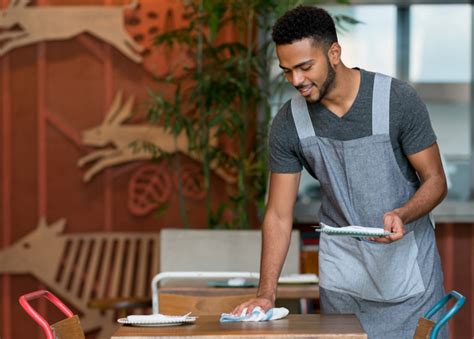 Clean Restarant Table 的图像结果