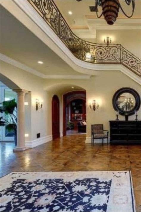 Shulanda Singh : Profile, Latest Updates, Articles, Biography – MensXP ...