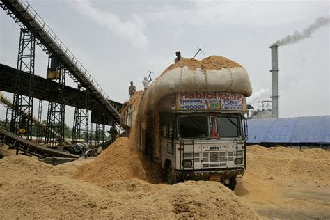 CAG Blows the Lid on Rs 100,000 Crore Rice Milling Scam