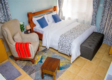 Kahawa Sukari Holiday Rentals & Homes - Kahawa Sukari, Kahawa Sukari ...