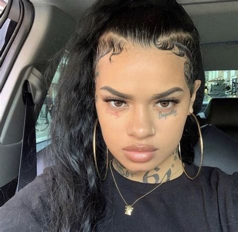 10 tasteful face tattoos for women their meanings – Artofit