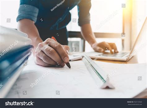 House Photo for Engineering 的图像结果