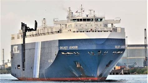 West Asia War: 10 India-Bound Foreign Ships With Energy Cargo Stranded ...