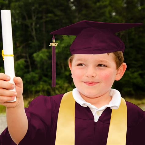 Aneco Preschool Kindergarten Graduation Gown Cap Set with 2022 Tassel ...