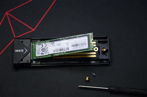 【威联通 TS-653B NAS硬盘使用总结】散热孔|卡扣|面板|温度|空间_摘要频道_什么值得买