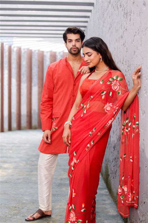 Sarees hand painted with organic colors on natural fabrics. | Dira by ...