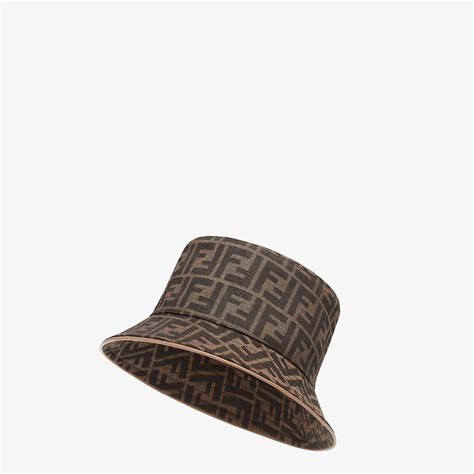 Shop Men's Designer Brown Hats & Gloves | FENDI International