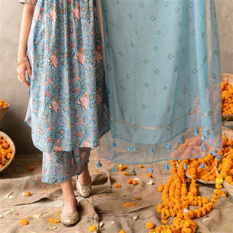 Dupattas – akiso.store