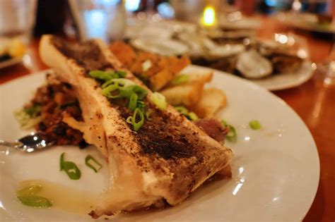 Restaurant - Royal Palm Village Wine & Tapas