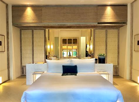 Where to buy Luxury Bedding Sets in India | SPACES