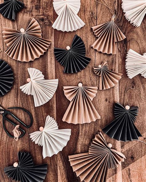 Tutorial On Making Angels From Paper 的图像结果