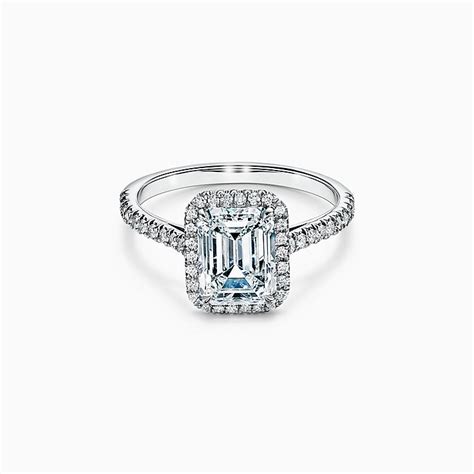 Уникальные помолвочные кольца | Tiffany & Co.