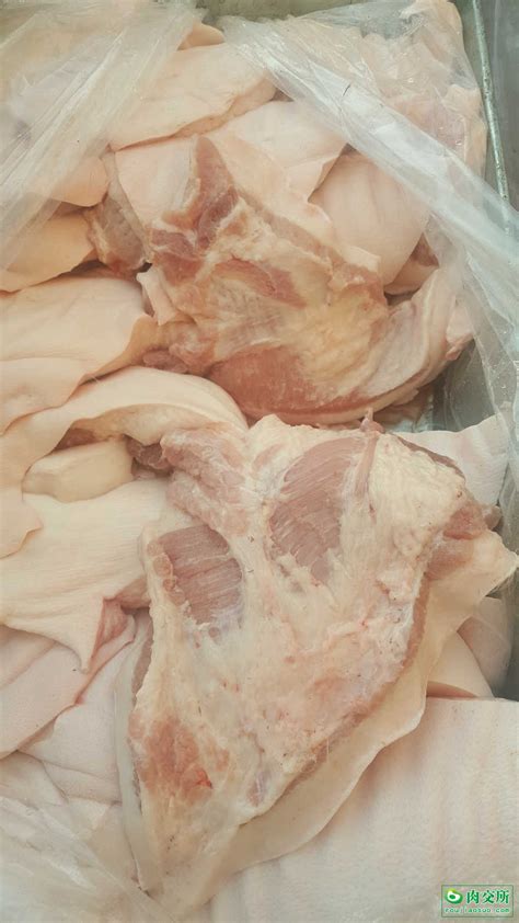 冻猪带皮面肉猪槽头冷冻精槽头带皮猪头肉猪杂猪槽头肉10kg/件-阿里巴巴