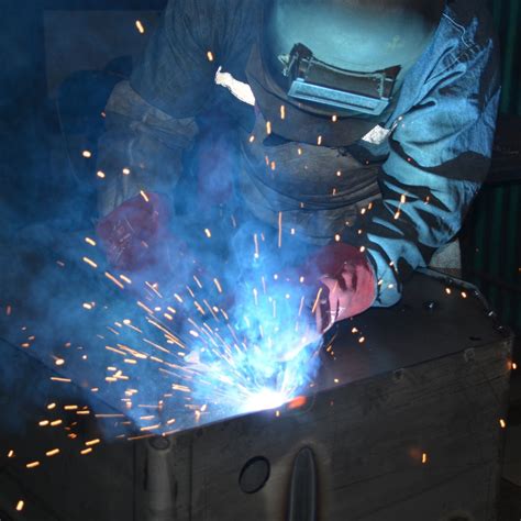Welding Fumes: A Guide To the Dangers and Solutions - Monkey Industrial ...