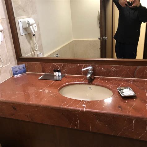 HOTEL AURORA TOWERS (Pune) - Hotel Reviews, Photos, Rate Comparison ...