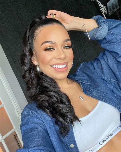 Basic Ponytail 的图像结果