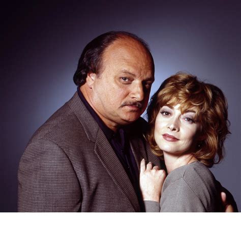 Libra and Leo Compatibility: Air and Fire Zodiac Signs Connect - Parade