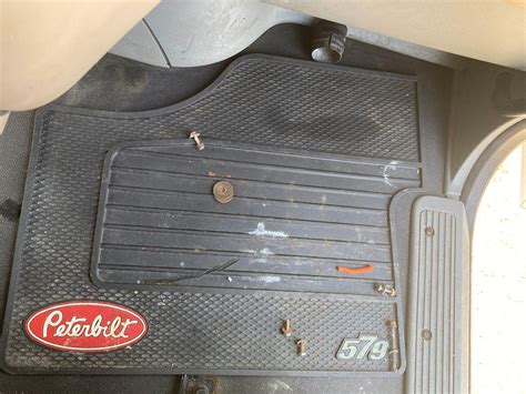 Peterbilt 579 Floor Mat for Sale
