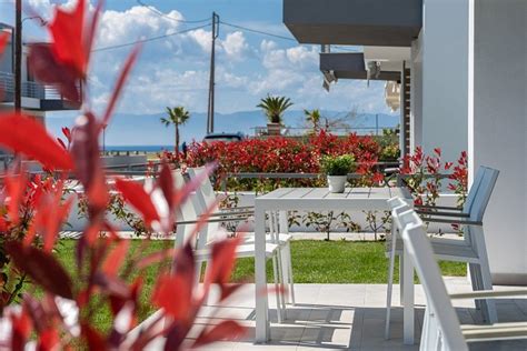 THALASSA RESIDENTIAL COMPLEX (Paralia Ofryniou) - Specialty Hotel ...