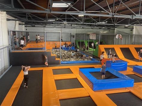 REPORTAGE. Quand il pleut à Vannes, il reste toujours les trampolines ...